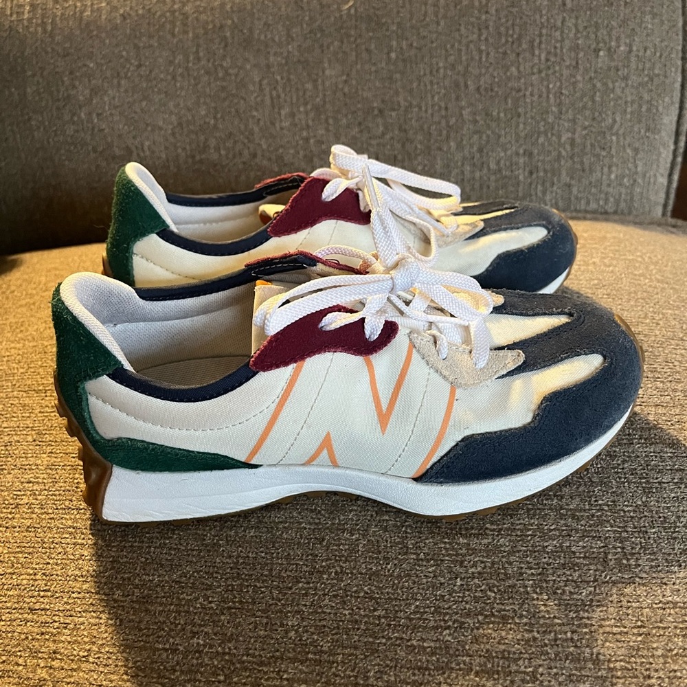 New balance shoes
